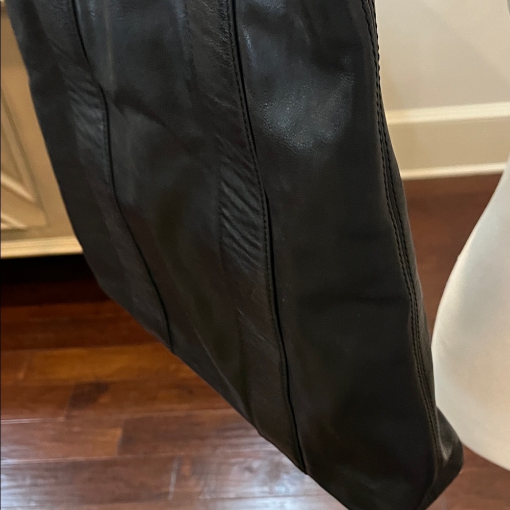 Tory Burch black Leather Tote Bag - Picture 14 of 16